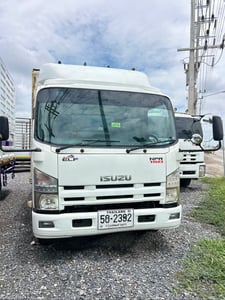 ISUZU FVM 300แรงม้า 10ล้อ ตู้แห้ง ปี58 6.5เมตร