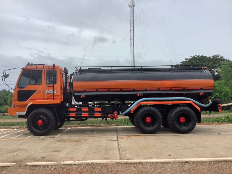 มิตซู 10 ล้อ ไอหลง 2 เพลา ปี46 ถัง 15,000 ลิตร มิตซู 10 ล้อ ไอหลง 2 เพลา ปี46 ถัง 15,000 ลิตร