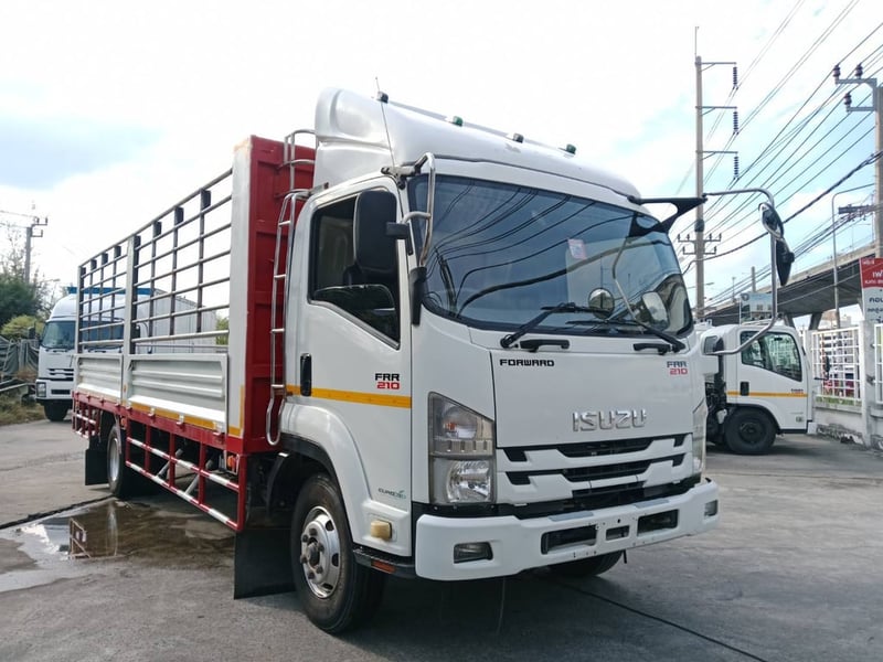 ISUZU FRR 210 ปี63 คอก กระบะยาว 6.60 ม