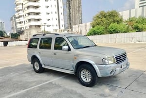FORD EVEREST 2.5 ดีเซล เกียร์ออโต้ ปี47