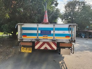 Isuzu NPR133 แรง ปี 46 (เจ้าของขายเอง) ยาว 5.5 ม. Isuzu NPR133 แรง ปี 46 (เจ้าของขายเอง) ยาว 5.5 ม.