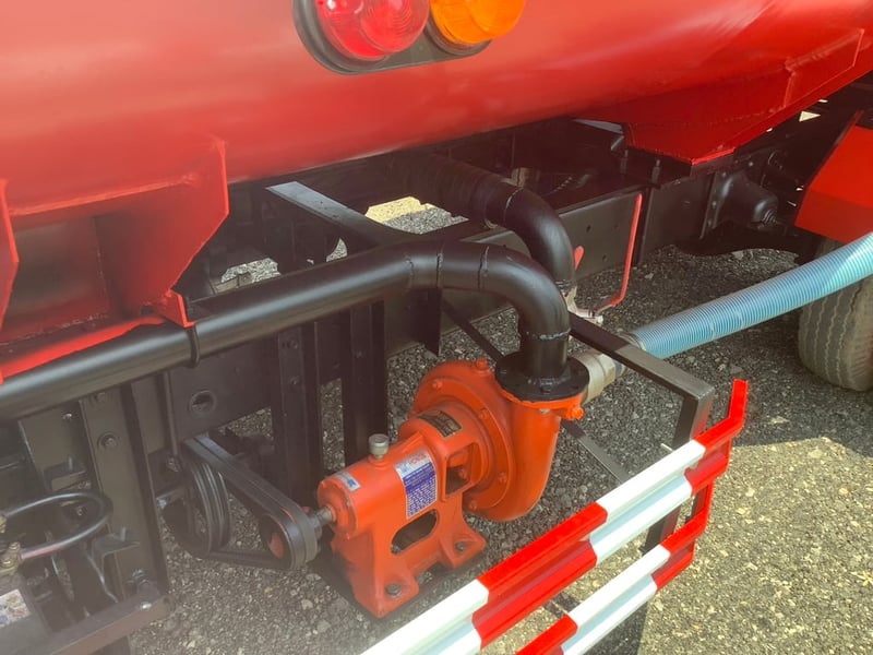 Hino 6 ล้อ FB4J 150แรง ยูโร1 ปี 40 รถน้ำ 5,000 ลิตร