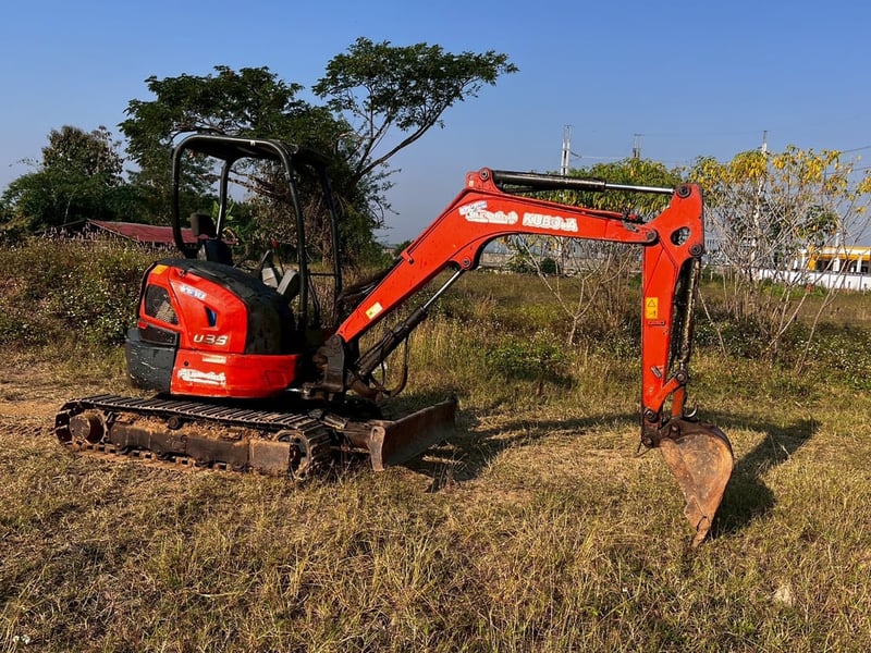 แบ็คโฮเล็ก KUBOTA 35U-6 เอกสารเล่มทะเบียนชุดโอนครบ แบ็คโฮเล็ก KUBOTA 35U-6 เอกสารเล่มทะเบียนชุดโอนครบ