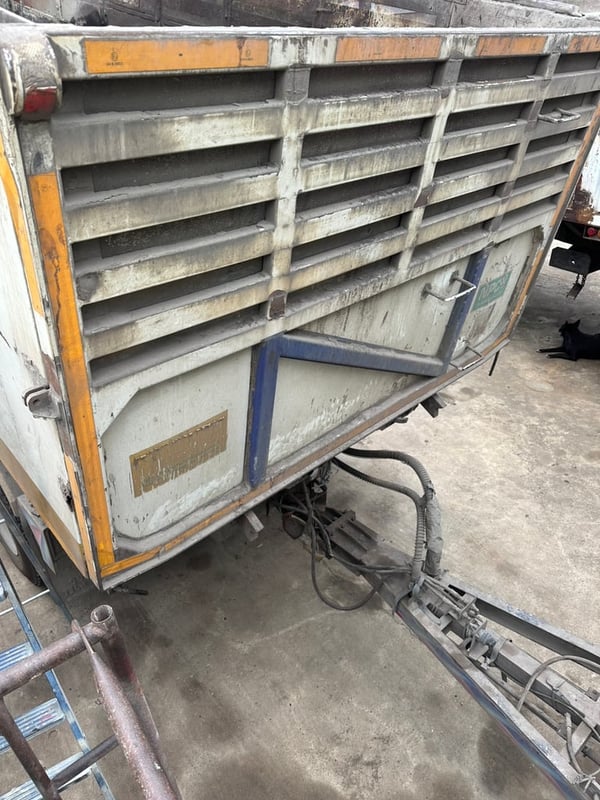 ขายรถโซว์ HINO FM1A 344 แรง กระบะดั้มสามมิตร สภาพใหม่ป้ายแดง