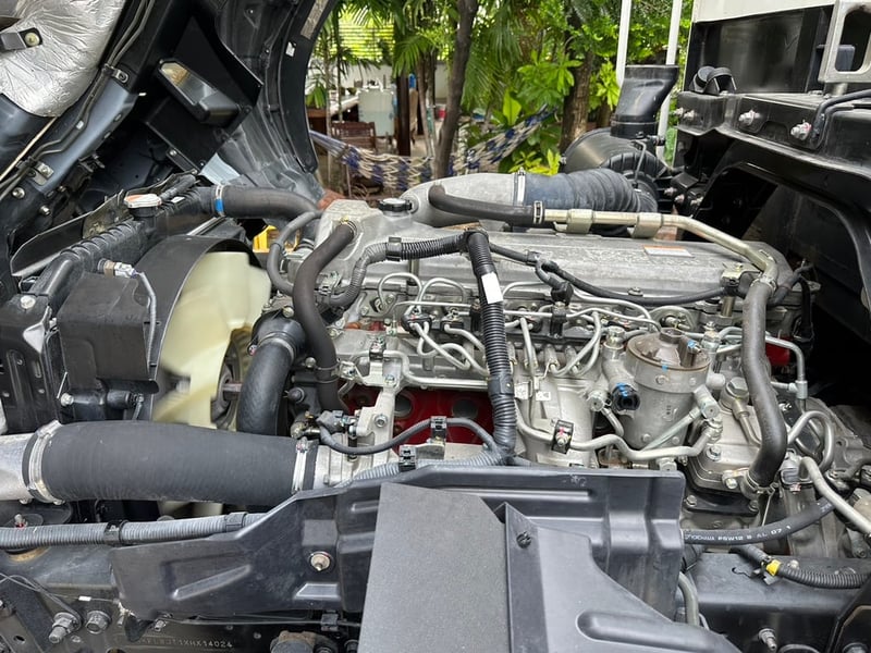 Hino Fl8j 260 แรง ไมล์ 28,000km ปี65 Hino Fl8j 260 แรง ไมล์ 28,000km ปี65