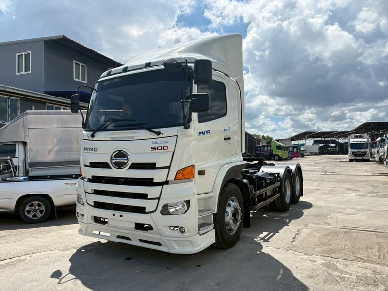 หัวลาก Hino Victor 344 ปี 61 ราคา 1,480,000 บาท หัวลาก Hino Victor 344 ปี 61 ราคา 1,480,000 บาท
