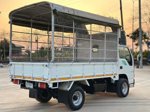 𝐈𝐒𝐔𝐙𝐔 𝐍𝐊𝐑 หัวการ์ตูน - 4ล้อ กระบะพร้อมคอกเหล็ก ยาว 3.10ม