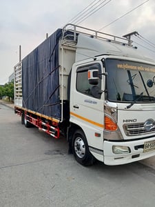 6 ล้อ Hino 175แรง คอก  