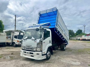 ISUZU FRR210แรง ปี58 ดัมพ์เกษตร 8ตัน ยาว 5.50เมตร 