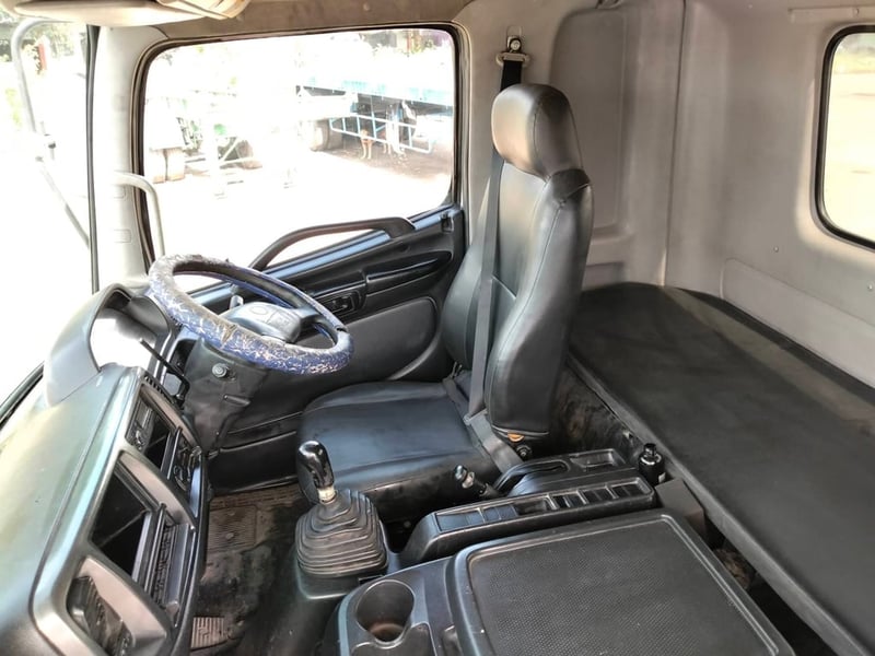 HINO เมก้าซีรี่ย์ 500 เครื่อง 380แรงม้า รถบรรทุก 10ล้อ หัวลาก เฉพาะหัว HINO เมก้าซีรี่ย์ 500 เครื่อง 380แรงม้า รถบรรทุก 10ล้อ หัวลาก เฉพาะหัว