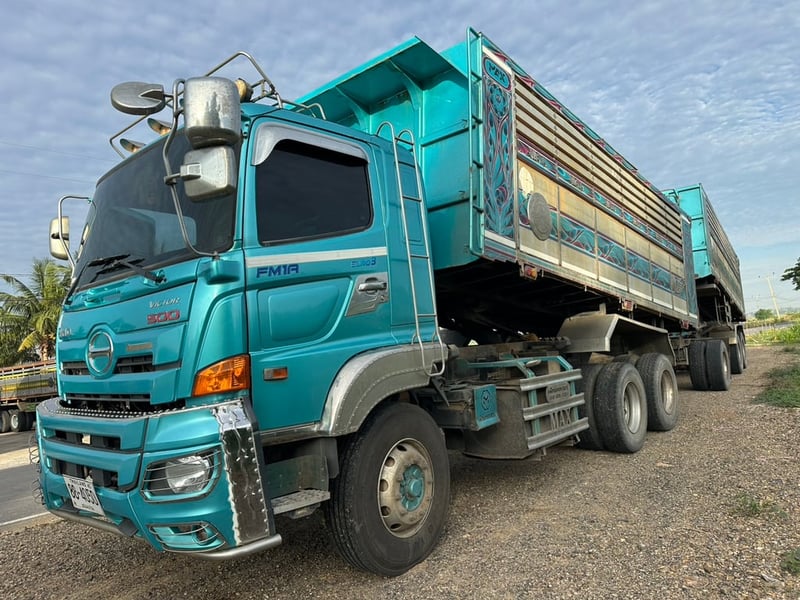 Hino 344 ปี 66 ดั้มกระบะมิเนียม ไมล์น้อย มือเดียวป้ายแดง 