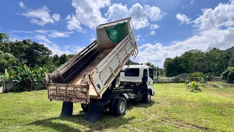ISUZU FRR 210 ปี52 ISUZU FRR 210 ปี52