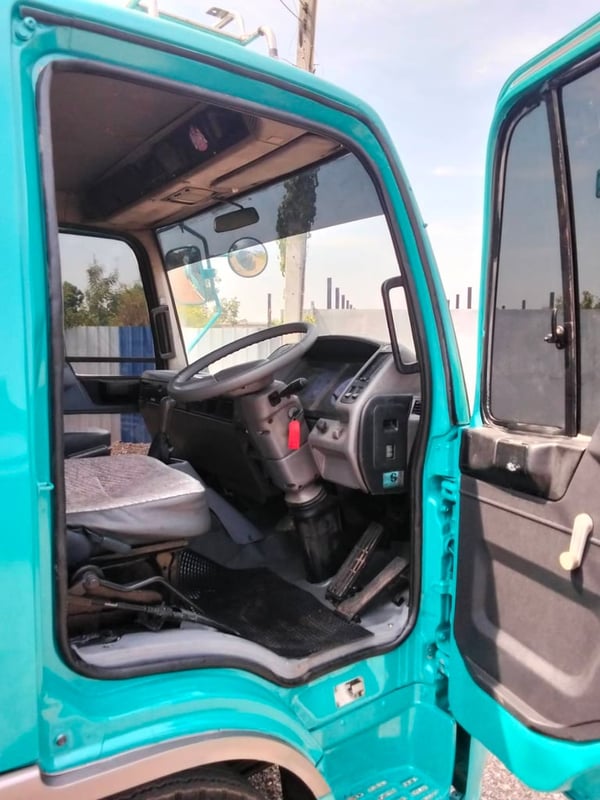 Hino 6 ล้อ FB4j150 ยูโร1 ปี40 รถน้ำ Hino 6 ล้อ FB4j150 ยูโร1 ปี40 รถน้ำ