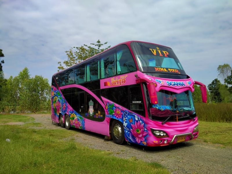รถบัส พร้อมใข้งาน ราคา 750,000 รถบัส พร้อมใข้งาน ราคา 750,000