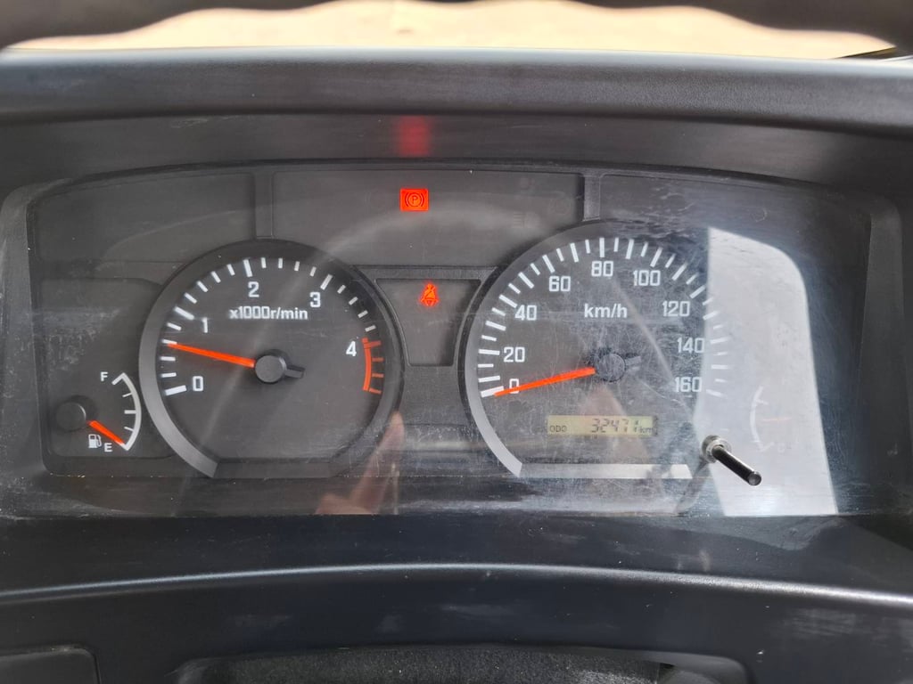 Isuzu 6 ล้อ ISUZU NMR 130 รถดูดสิ่งปฎิกูล ปี64 (เจ้าของขายเอง)