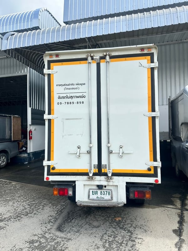 Isuzu NLR 4 ล้อตู้ทึบ ปี64 ไมล์แสนนิดๆ (เจ้าของขายเอง)