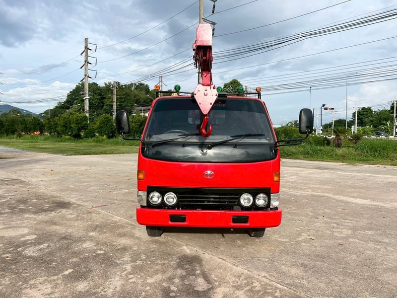 TOYOTA DYNA เครื่อง 14B  ติดเครน TADANO 2.5 ตัน  3 ปลอก 