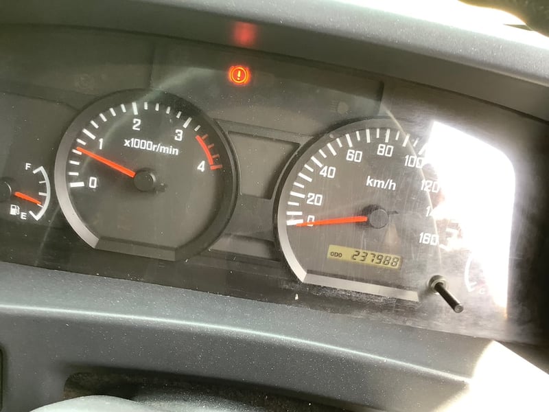 6ล้อIsuzu NPR150แรง ปี 57 ดั้มพ์ 