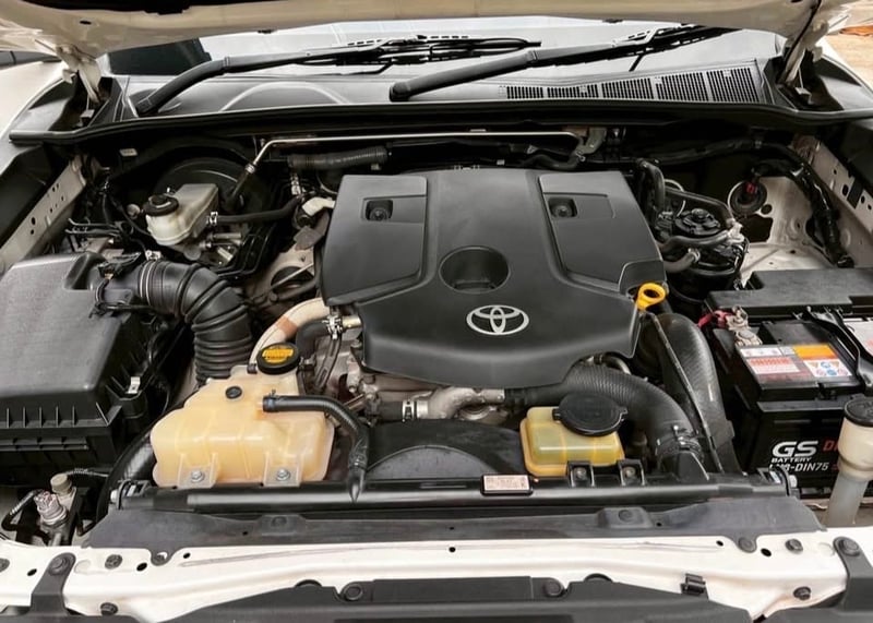 Toyota REVO 2.4 ปี 2016  รถสวยๆ  เล่มพร้อมโอน 