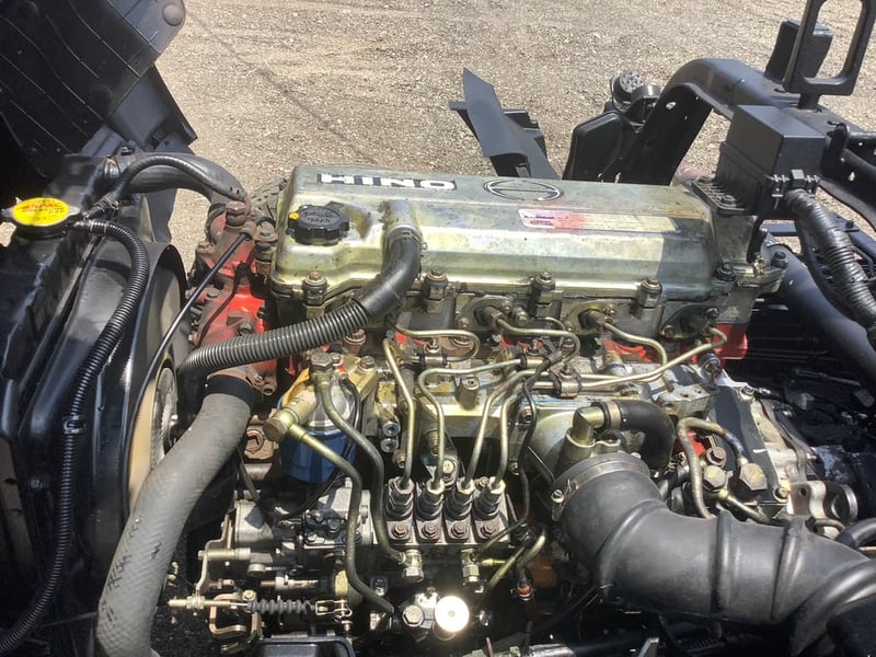 Hino 6 ล้อ FB4J 150แรง ยูโร1 ปี 40 รถน้ำ 5,000 ลิตร