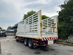 Hino Fl8j 260 แรง ไมล์ 28,000km ปี65 Hino Fl8j 260 แรง ไมล์ 28,000km ปี65