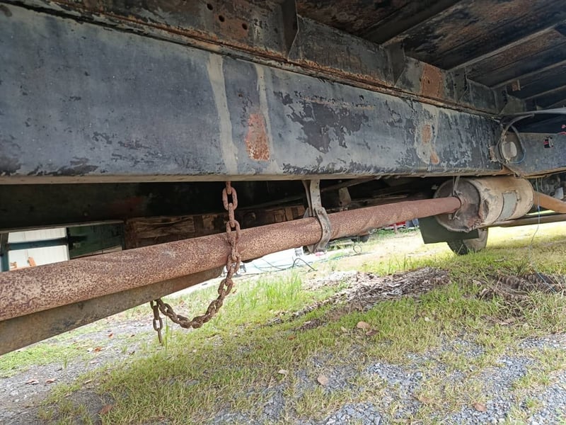 Isuzu 6 ล้อ พื้นเรียบ ปี 45 ยาว 7.2ม.