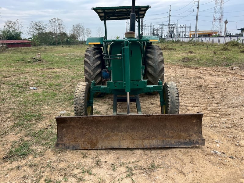 JOHN DEERE พร้อมใช้งาน ราคาถูก JOHN DEERE พร้อมใช้งาน ราคาถูก