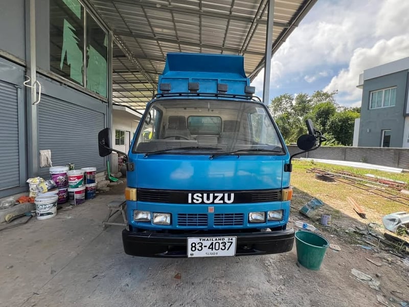 6 ล้อ ISUZU Isuzu 85 แรง ดั้ม 3 คิว (เจ้าของขายเอง) ภาษีไม่ขาด  ขายตามสภาพ