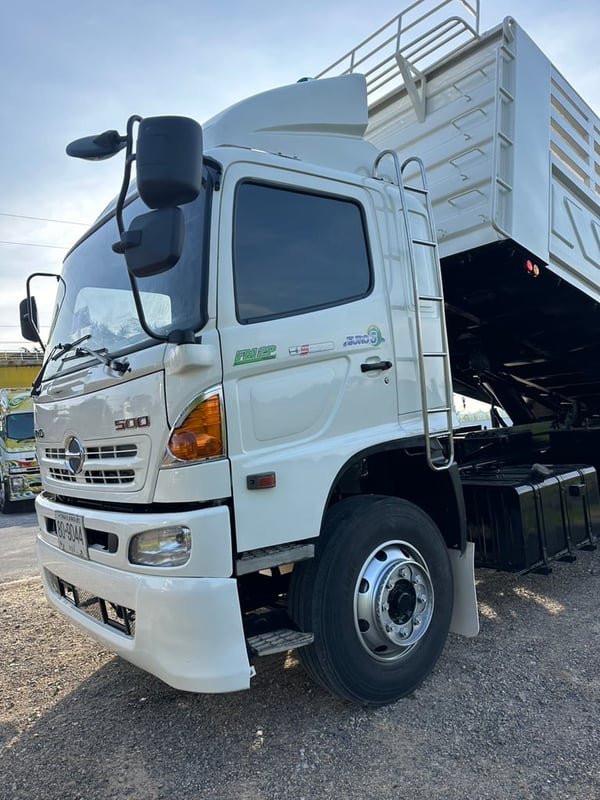 ฮีโน่ FM2P 380 พ่วงแม่+ลูก ปี 57 สามมิตรดั้ม แม่ 6.00  ลูก 6.5  สูง 1.60 ม.