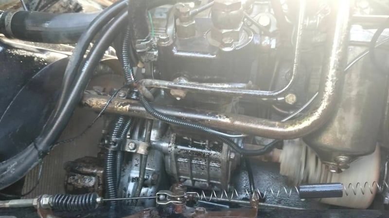 รถบรรทุกน้ำนิสสันยูดี 2เพลา 230แรง ตามสภาพ