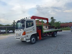 Hino 6 ล้อ 144 แรง กระบะเครน 3.5 ตัน 