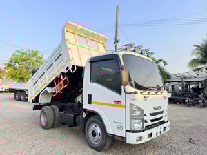 Isuzu NMR 130 ปี64 ดั้มพ์ 3คิว