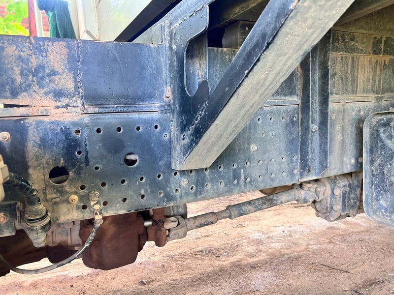 Isuzu FRR210 ดั้มพ์ ปี52 