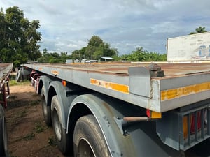 หางพื้นเรียบสามเพลาRCK ปี51 ราคา 180,000 บาท 