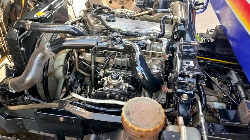 หกล้อดั้ม พ่วง แม่-ลูก FRR 210แรง ปี 2563 หกล้อดั้ม พ่วง แม่-ลูก FRR 210แรง ปี 2563