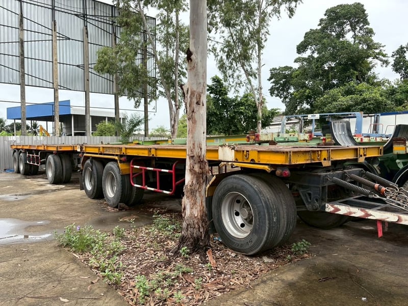 ลูกพ่วงพื้นเรียบ 3เพลาปี 57, 59 ยาว 7.45 ม. กว้าง 2.5 ม. 