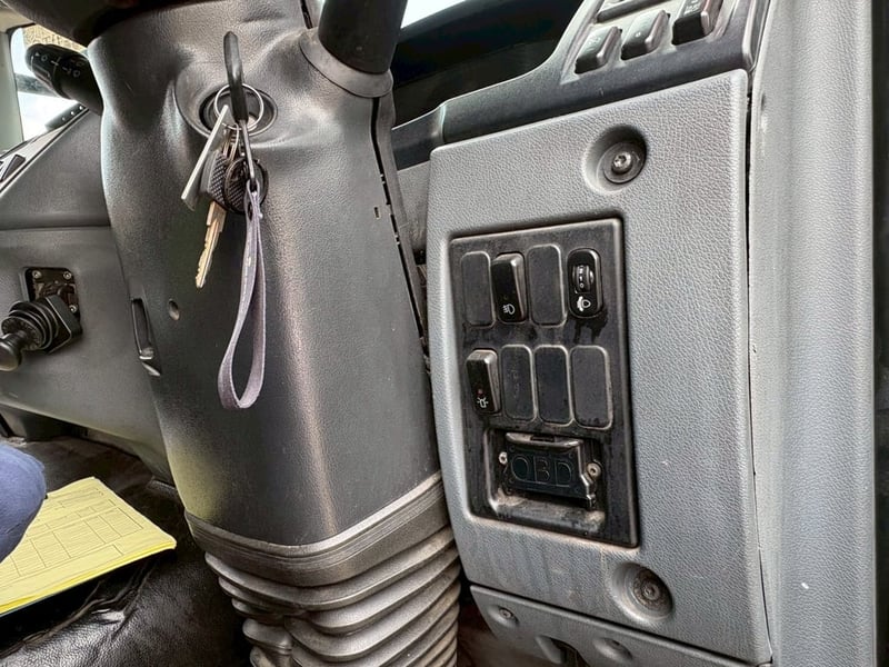 รถตู้เย็น #FUSO 231 ปี61 แอร์แคเรียร์ รถตู้เย็น #FUSO 231 ปี61 แอร์แคเรียร์