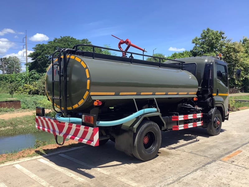 ISUZU FRR210 ยูโร3 ปี56 ถัง 5,000 ลิตร 
