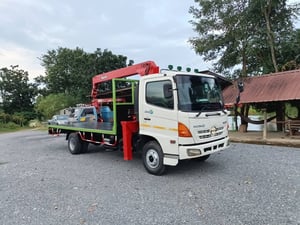 Hino 6 ล้อ 144 แรง กระบะเครน 3.5 ตัน 