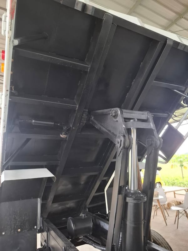 ISUZU NMR130 ปี64 ดั้มพ์ ราคา 750,000 บาท  