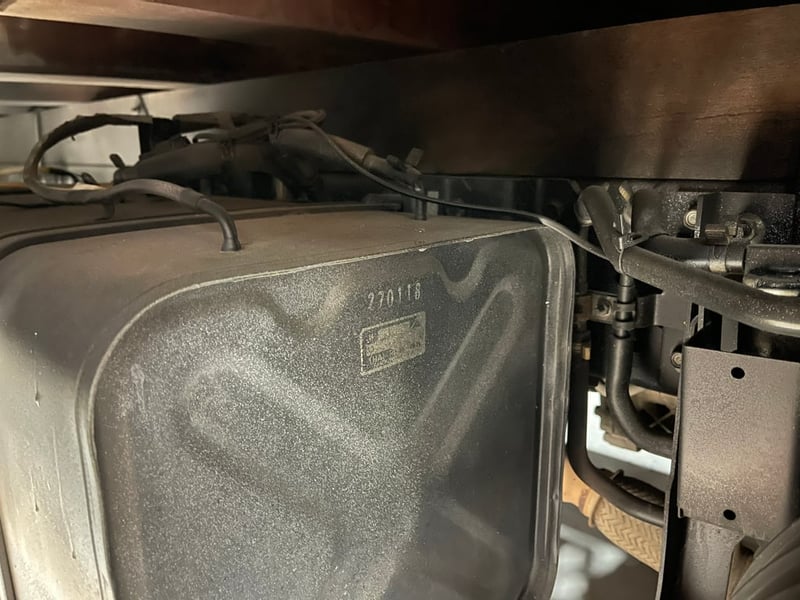 4 ล้อ NLR130 ปี 61 สีหัวเดิม ยางใหม่ มือเดียวป้ายแดง 