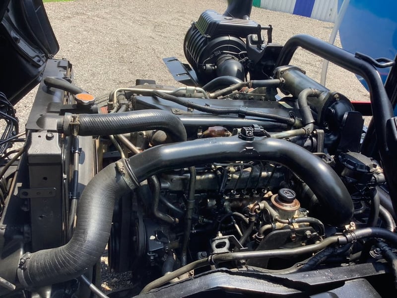 Isuzu FRR210 6 ล้อ รถน้ำ ปี 53 รถน้ำ 6,000 ลิตร Isuzu FRR210 6 ล้อ รถน้ำ ปี 53 รถน้ำ 6,000 ลิตร