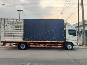 6 ล้อ Hino 175แรง คอก  