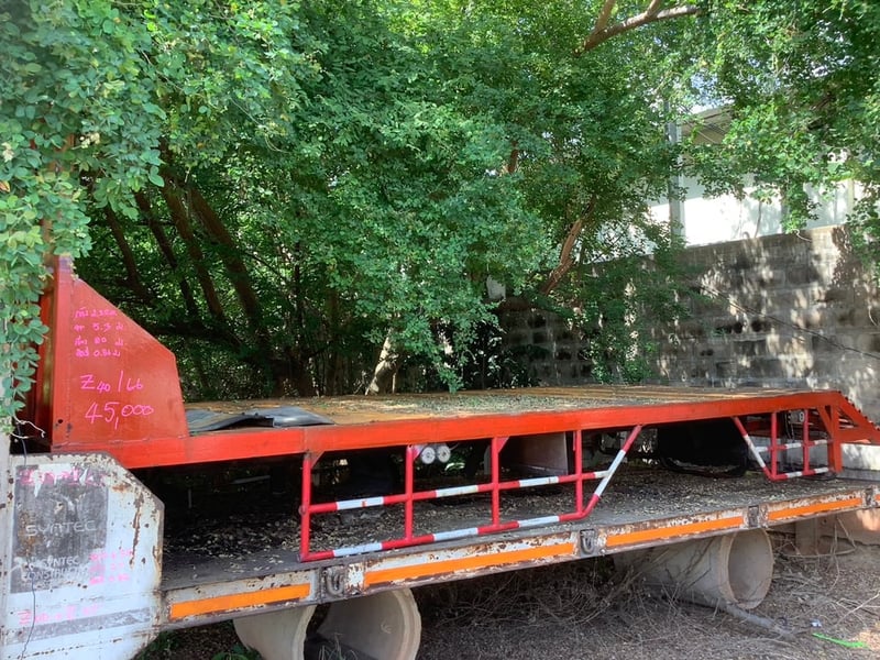 กระบะ พื้นเรียบ  ราคา 35,000 บาท 