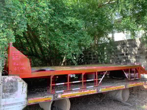 กระบะ พื้นเรียบ  ราคา 35,000 บาท 