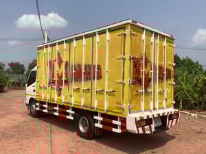 Hino 6 ล้อ(ดูโท้ตู้10บาน)150แรง ยูโร3 ปี56 