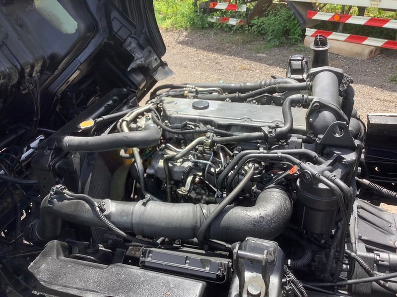 6ล้อIsuzu NPR150แรง ปี 57 ดั้มพ์ 