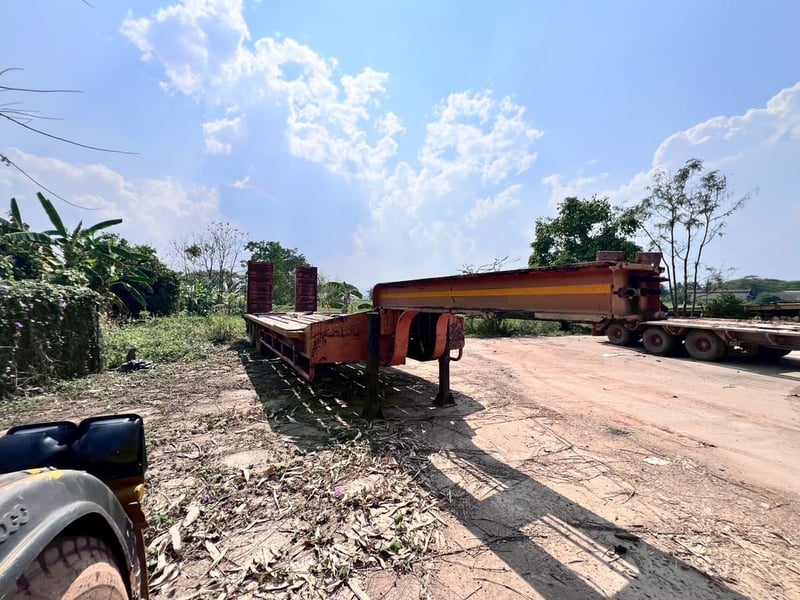 HINO หัวลาก 2 เพลา หัวพร้อมหาง เครื่อง EP100 เทอร์โบ 285 แรง หาง 2 คาน บันไดไฮดรอริก มีเล่ม HINO หัวลาก 2 เพลา หัวพร้อมหาง เครื่อง EP100 เทอร์โบ 285 แรง หาง 2 คาน บันไดไฮดรอริก มีเล่ม