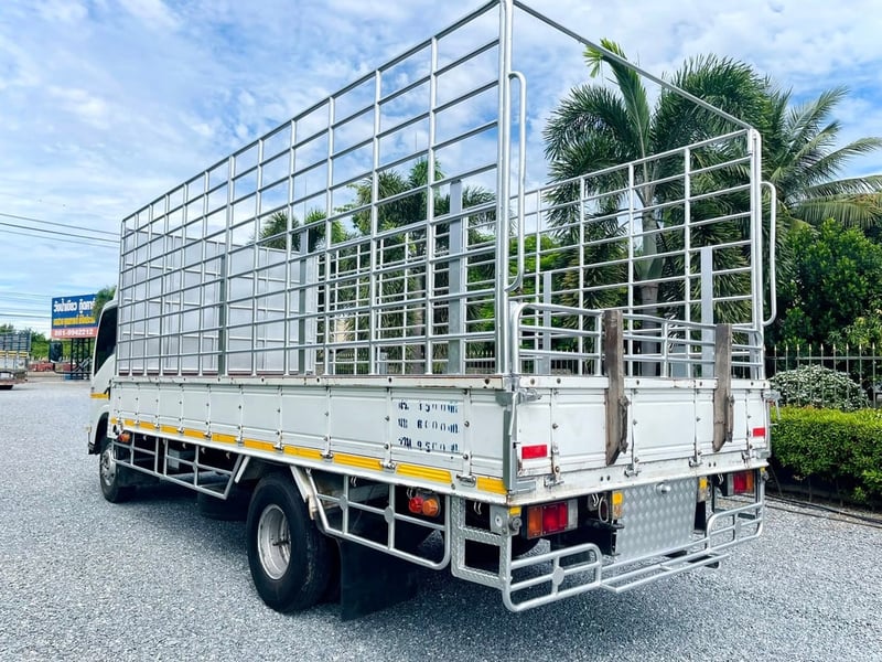 6 ล้อ ISUZU NQR 175 แรงเทอร์โบ ปี 2557 รถห้างแท้