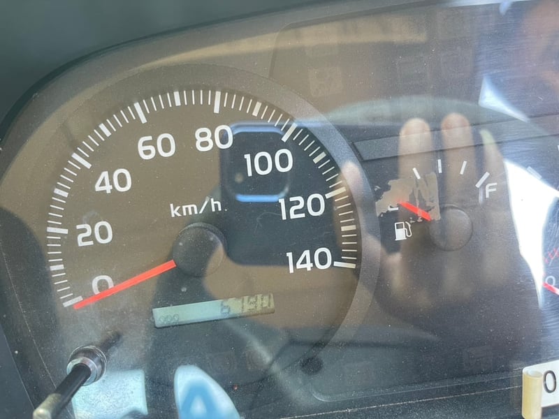 Hino เมกก้า 145 แรง ปี58 ไมล์ 6 พัน กม. โม่3 คิว NSK Hino เมกก้า 145 แรง ปี58 ไมล์ 6 พัน กม. โม่3 คิว NSK